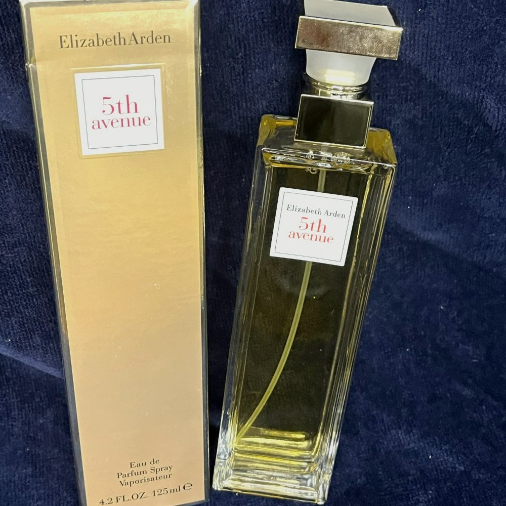 Elizabeth Arden 5th avenue Eau de Parfum Spray 125 ml